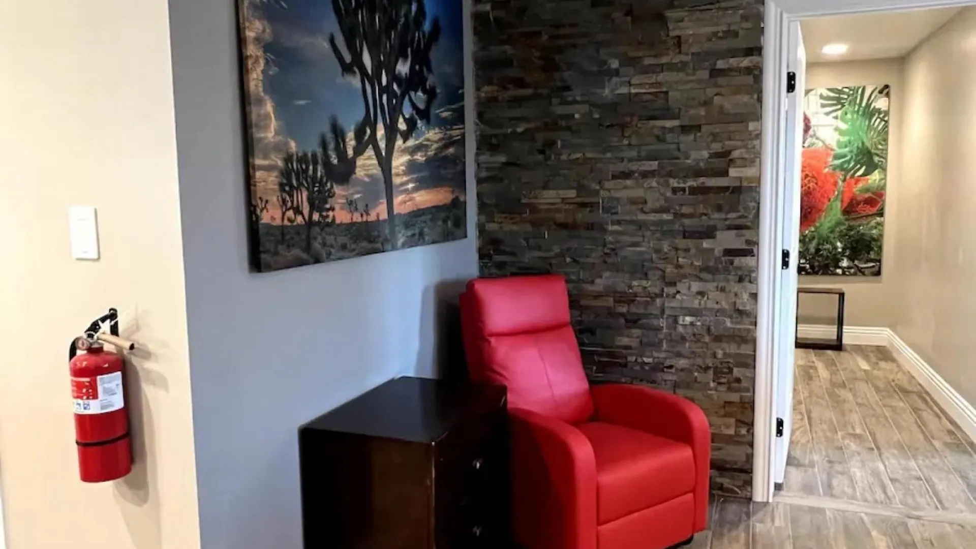 Lux Private Home - Pool, Billiards, 8 Smart Tvs, Board Games, Cotton Bedding - The Stone Sanctuary At Mccullough Hills Trailhead Las Vegas Hébergement de vacances