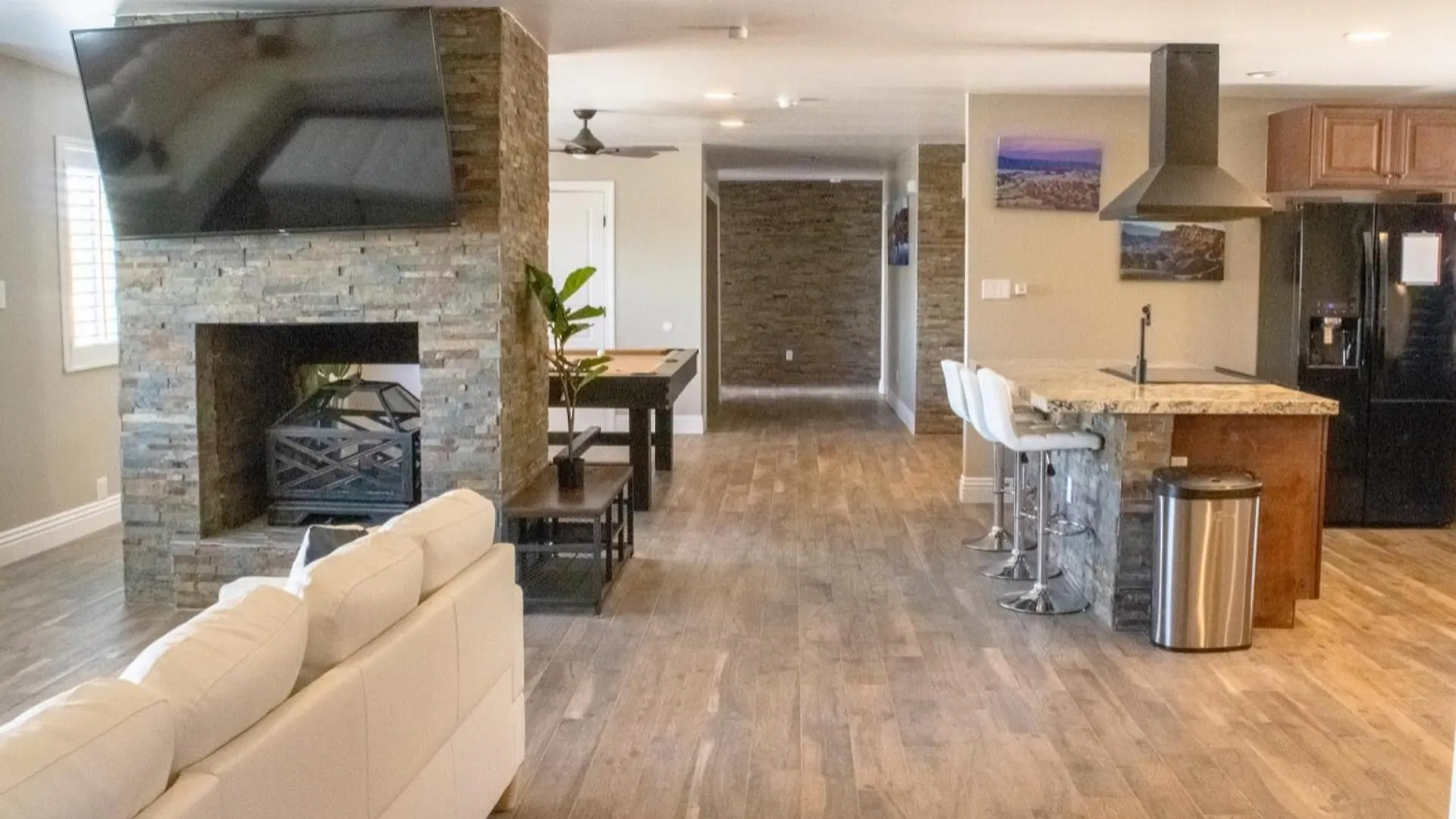 Lux Private Home - Pool, Billiards, 8 Smart Tvs, Board Games, Cotton Bedding - The Stone Sanctuary At Mccullough Hills Trailhead Las Vegas 0*,  États-Unis